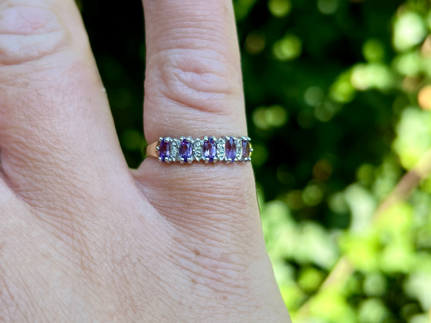 9ct Gold Amethyst & Diamond Ring