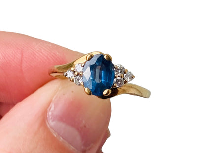 Vintage 9ct Gold Sapphire & Diamond Ring