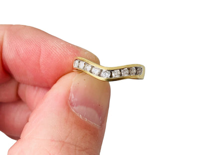 18ct Gold Diamond Wishbone Ring