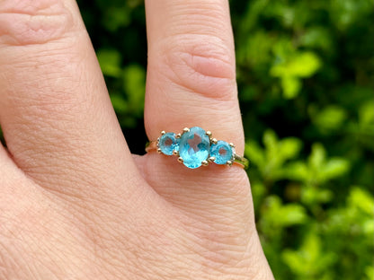 9ct Gold Apatite & Diamond Ring
