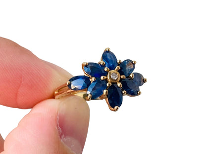 9ct Gold Sapphire & Diamond Ring