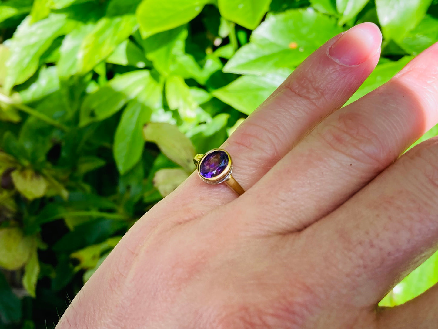 9ct Gold Amethyst & Diamond Ring