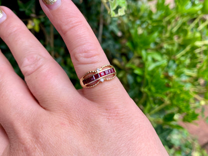 9ct Gold Ruby & Diamond Ring