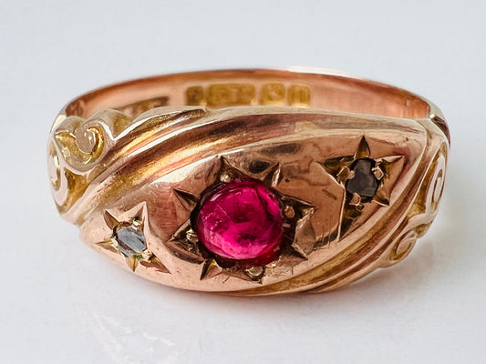 Antique 9ct Gold Garnet & Diamond Ring