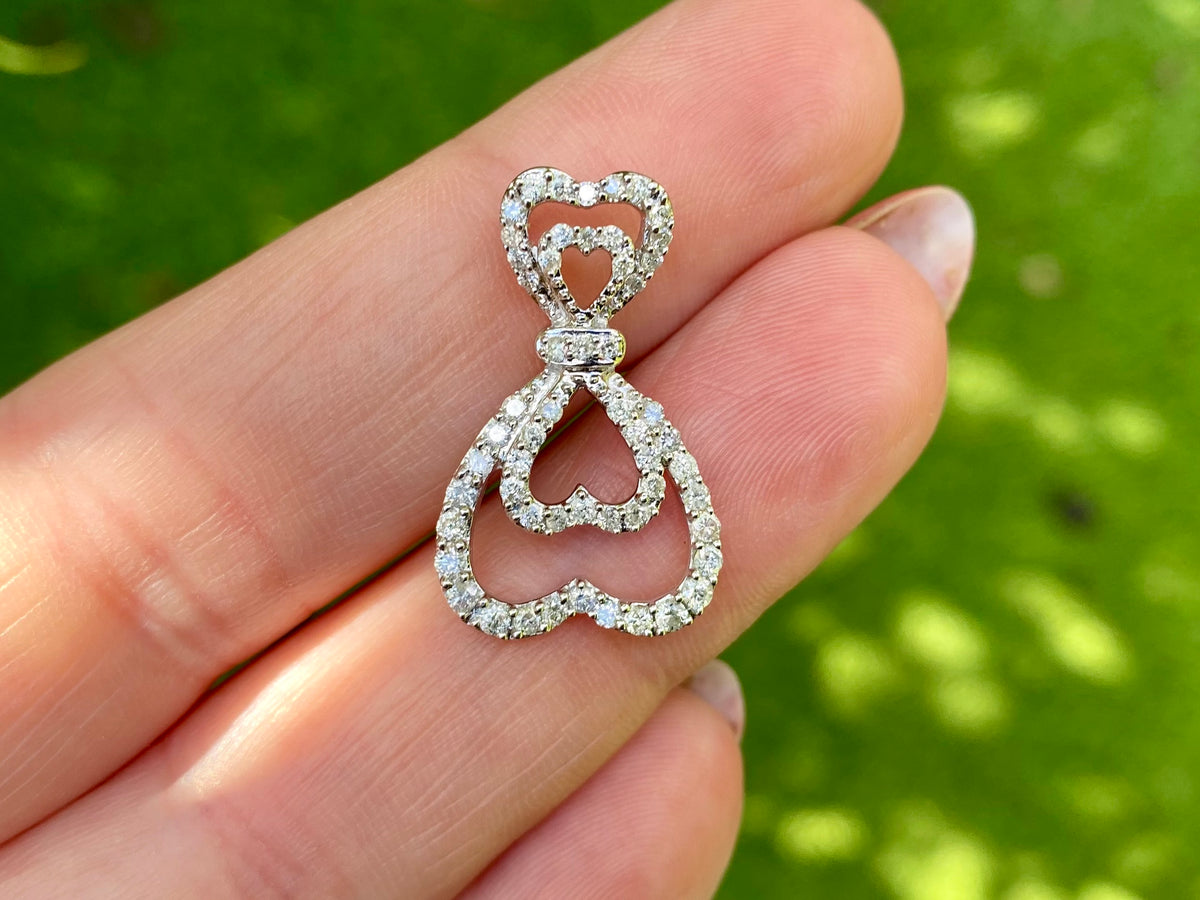 9ct Gold Diamond Pendant