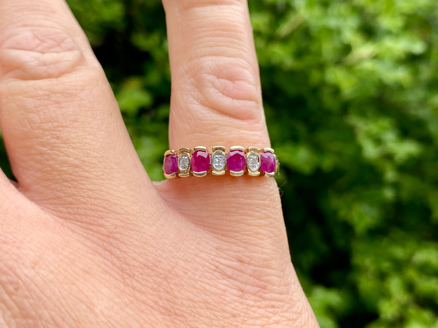 9ct Gold Ruby & Diamond Ring