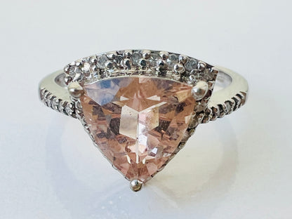 9ct Gold Morganite & Diamond Ring