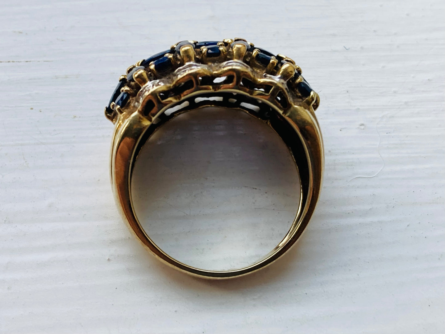 9ct Gold Sapphire & Diamond Ring