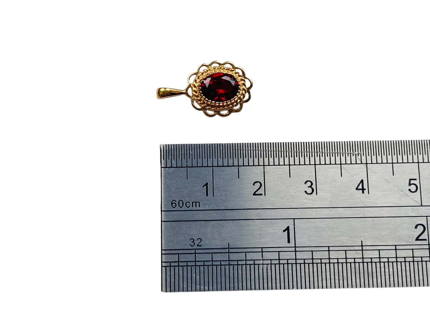 9ct Gold Garnet Pendant