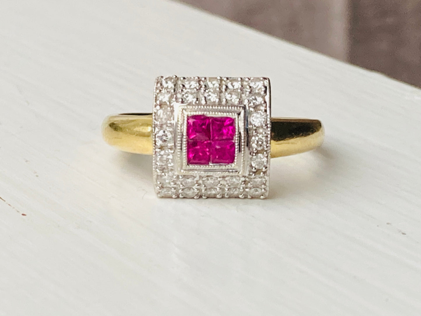 18ct Gold Ruby & Diamond Ring