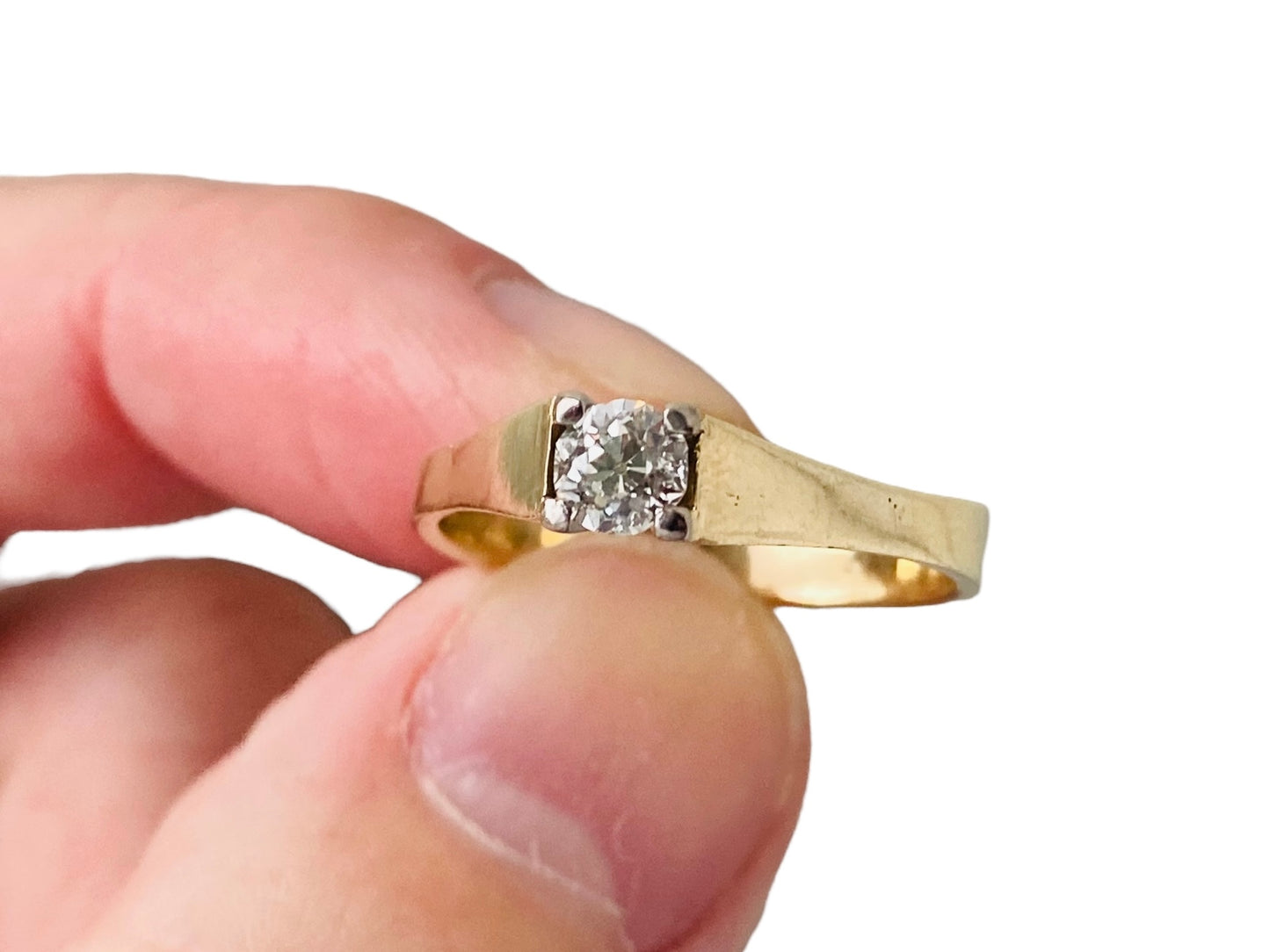 14ct Gold Diamond Ring