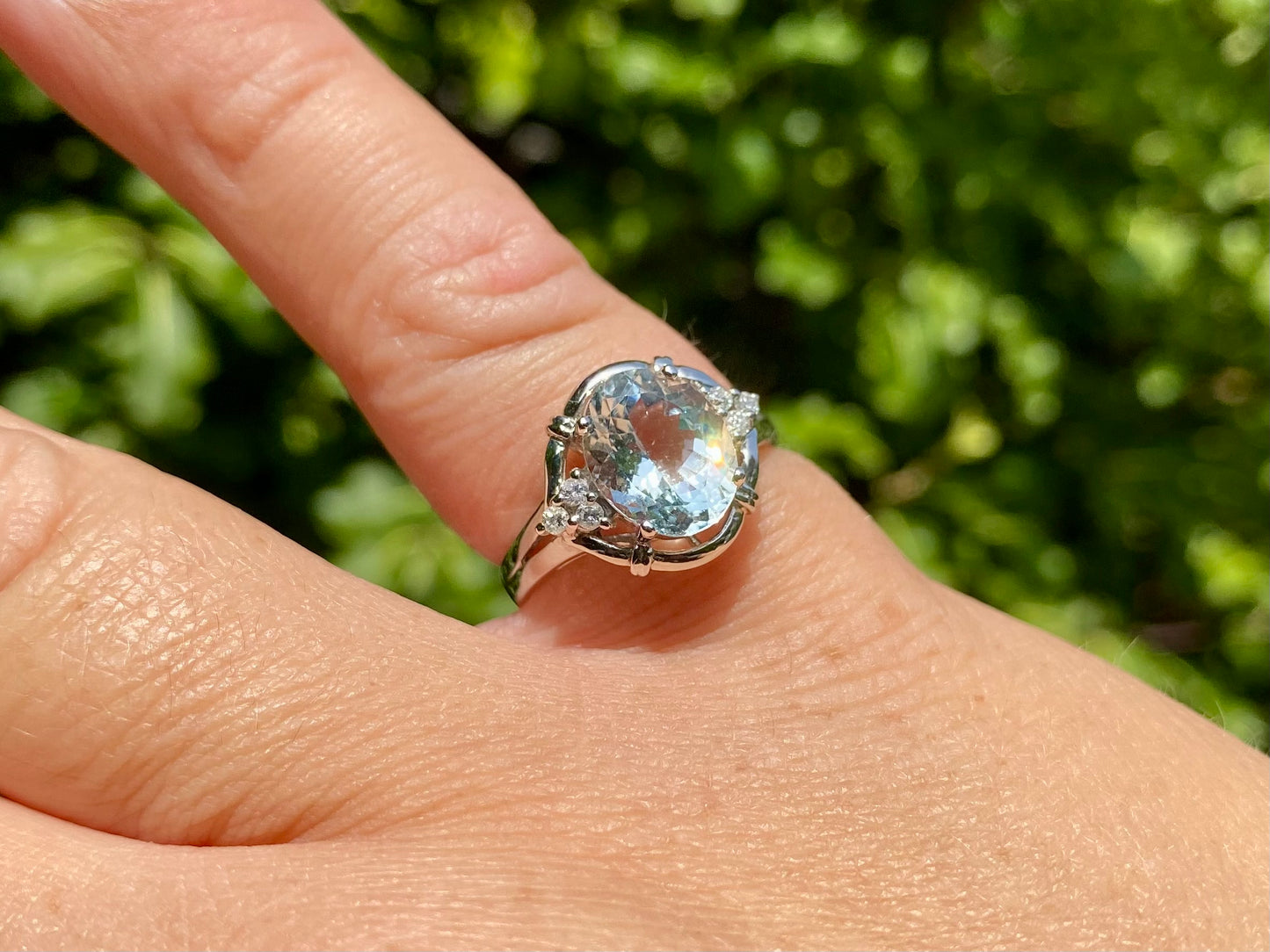 9ct Gold Aquamarine & Diamond Ring