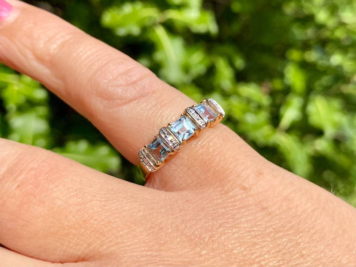 9ct Gold Topaz & Diamond Ring