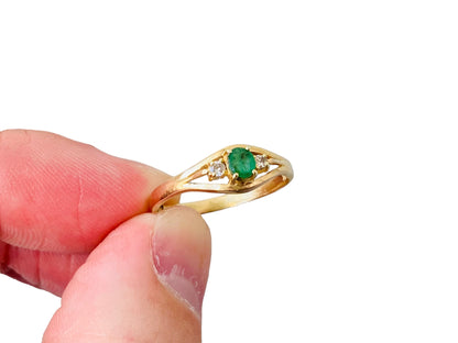 14ct Gold Emerald & Diamond Ring