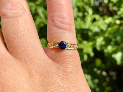 18ct Gold Sapphire & Diamond Ring