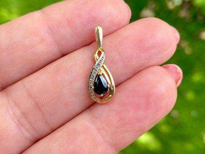 9ct Gold Sapphire & Diamond Pendant