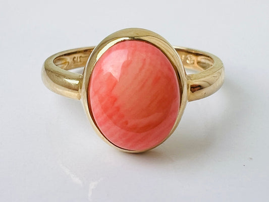 9ct Gold Coral Ring