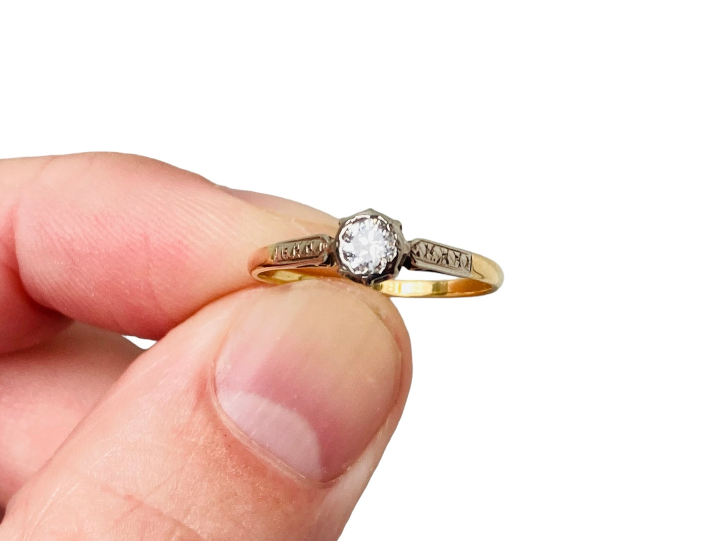 Antique 18ct Gold Diamond Ring