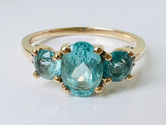 9ct Gold Apatite & Diamond Ring