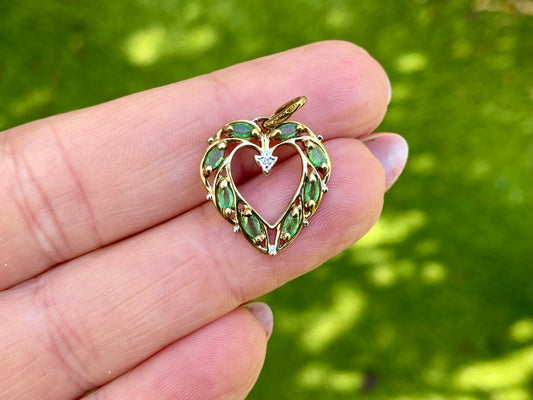 9ct Gold Emerald & Diamond Heart Pendant
