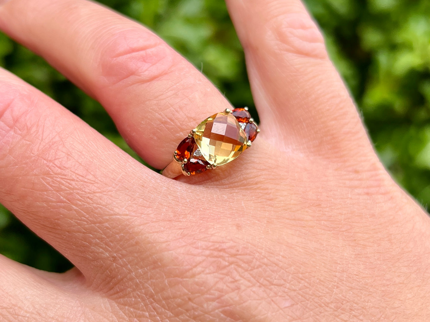 9ct Gold Citrine & Garnet Ring