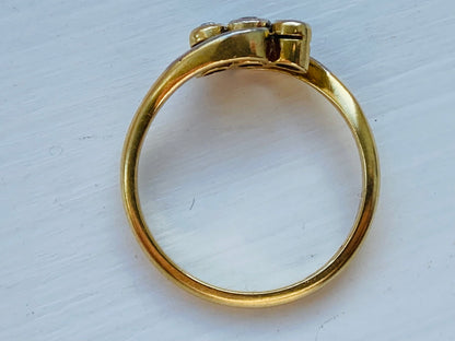 18ct Gold Diamond Ring