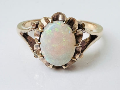 Vintage 9ct Gold Opal Ring