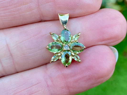 9ct Gold Green Sapphire & Diamond Pendant