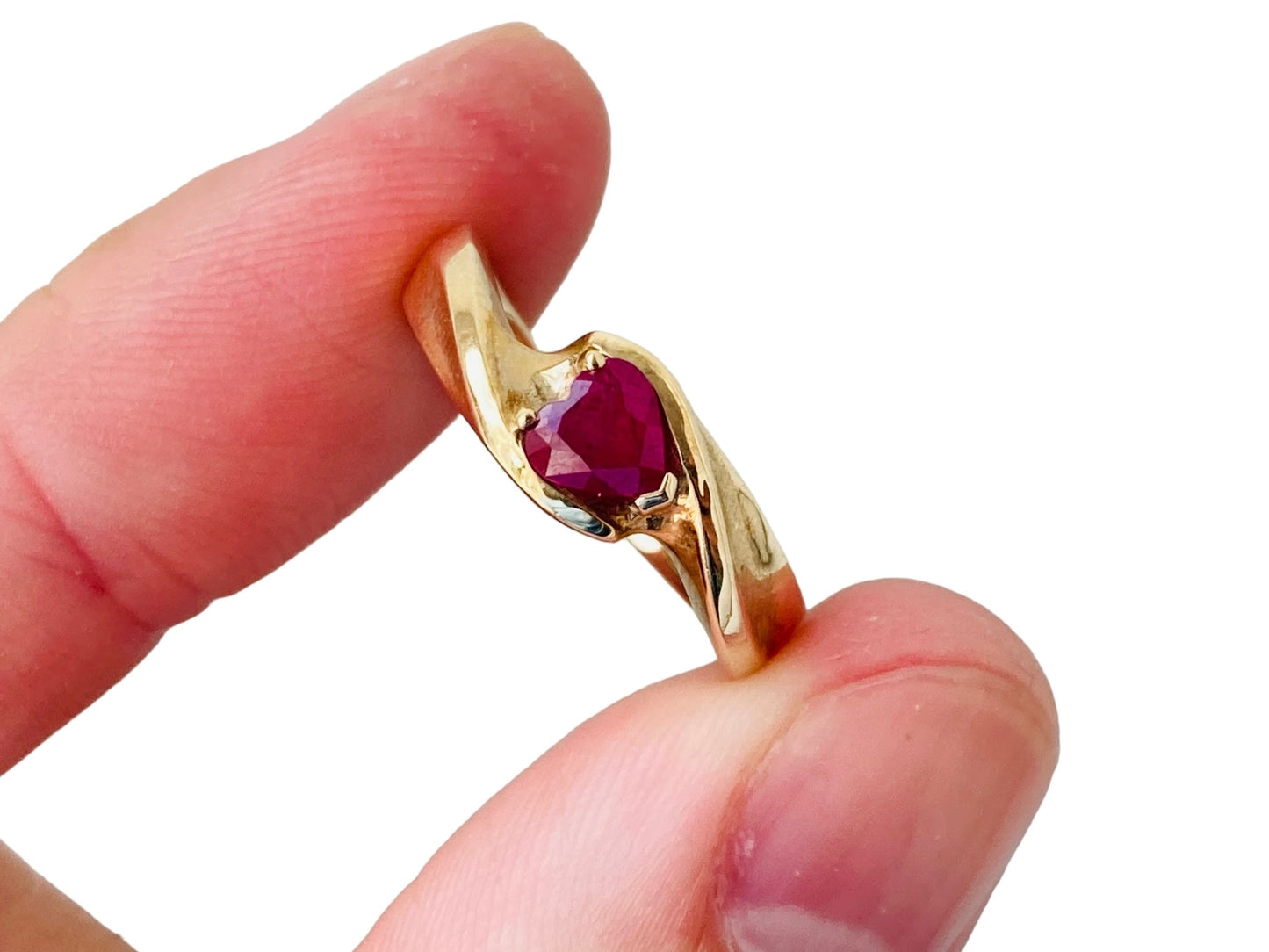 9ct Gold Ruby Ring