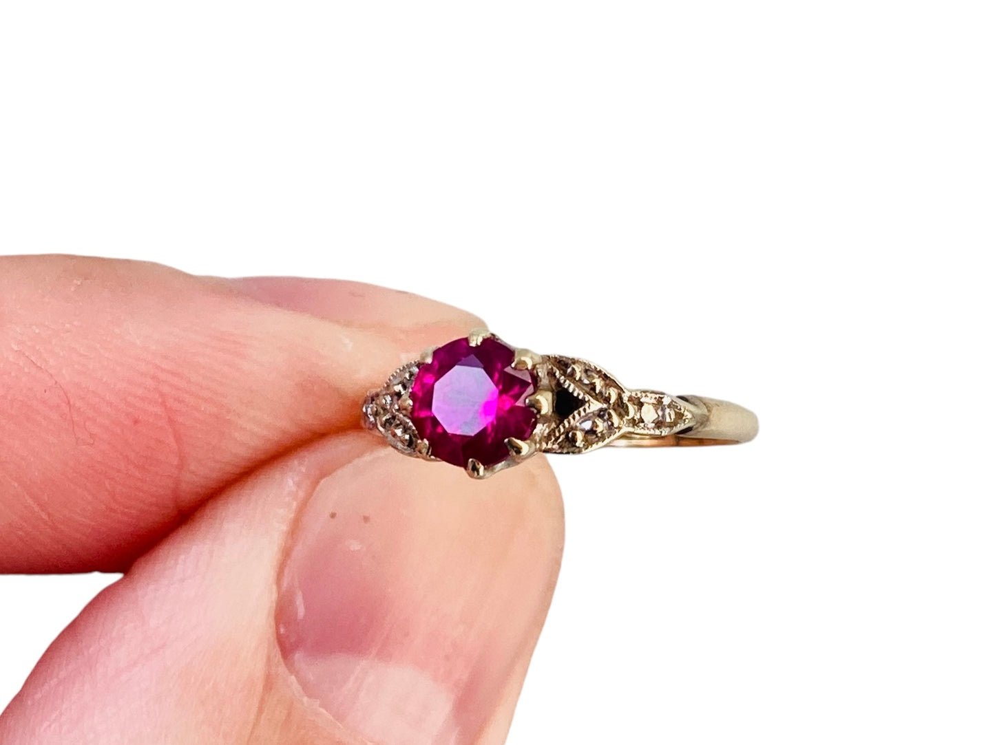 Antique 9ct Gold Pink Ruby Ring