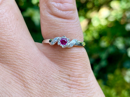 9ct Gold Ruby & Diamond Ring