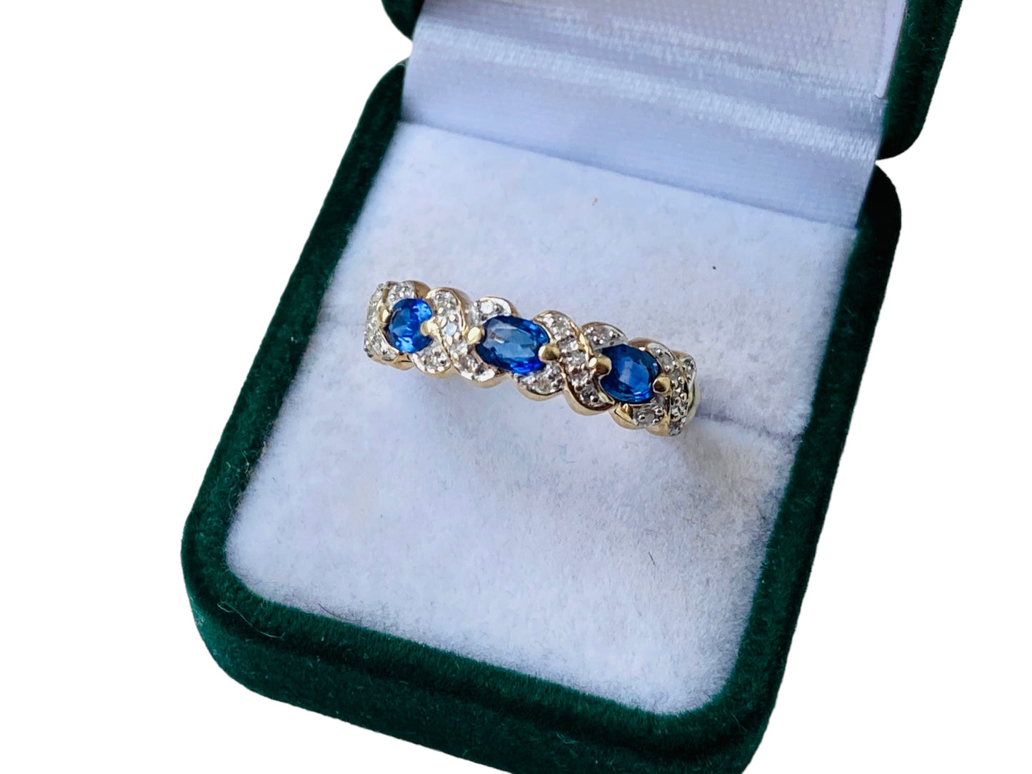 9ct Gold Sapphire & Diamond Ring