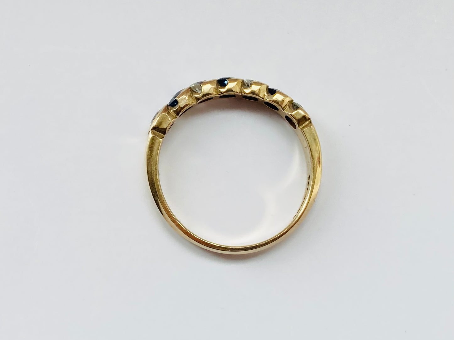 9ct Gold Sapphire & Diamond Ring