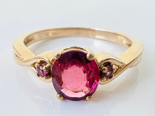 9ct Gold Pink Tourmaline Ring