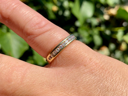 18ct Gold Ten-Stone 0.33ct Diamond Ring