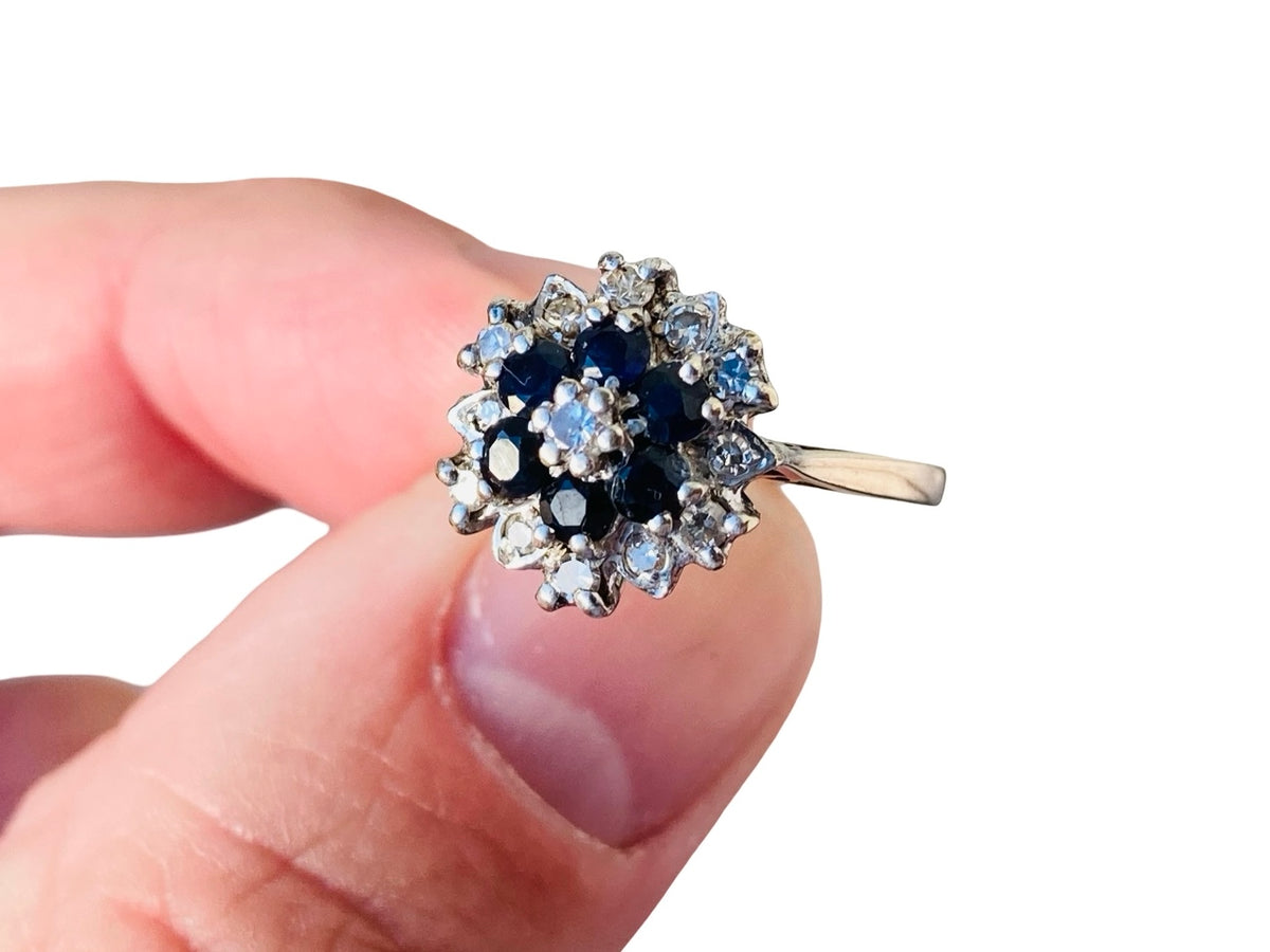 Vintage 9ct Gold Sapphire & Diamond Ring