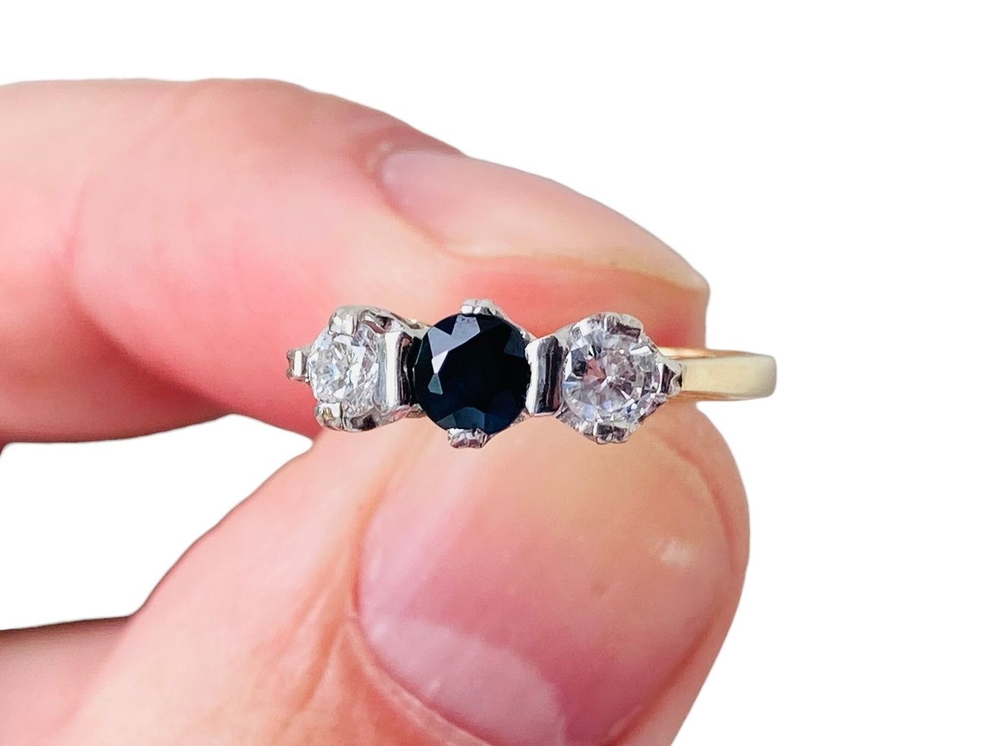 18ct Gold Sapphire & Diamond Trilogy Ring