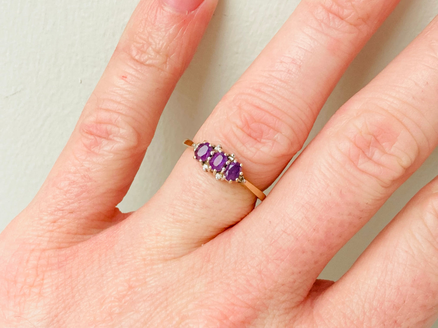 9ct Gold Amethyst & Diamond Ring