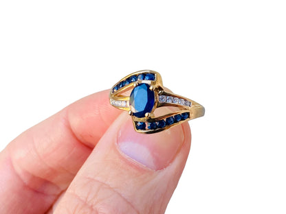 9ct Gold Sapphire & Diamond Ring