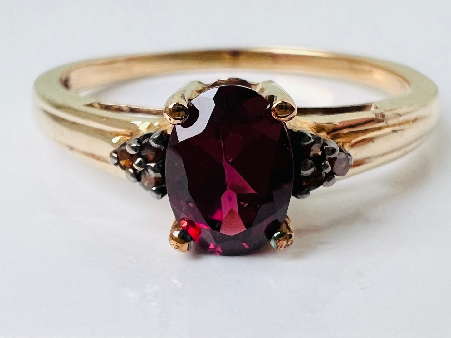 9ct Gold Garnet & Orange Diamond Ring