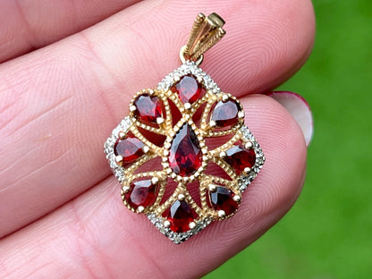 9ct Gold Garnet & Diamond Pendant
