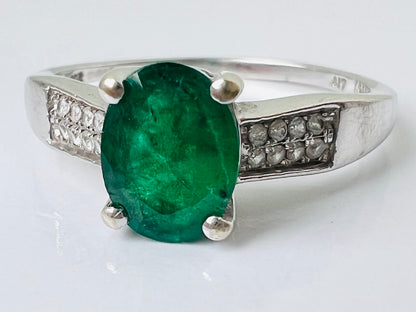9ct Gold Emerald & Zircon Ring