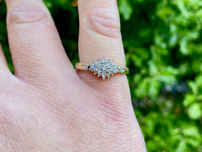 9ct Gold Diamond Ring