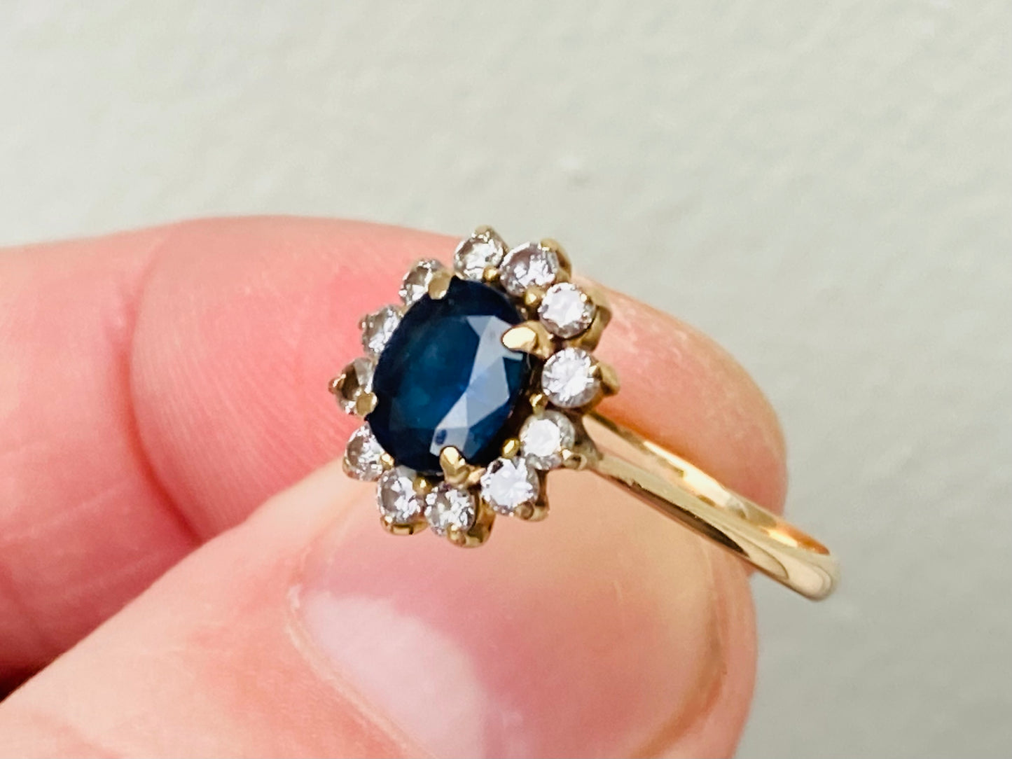 14ct Gold Sapphire & Diamond Ring