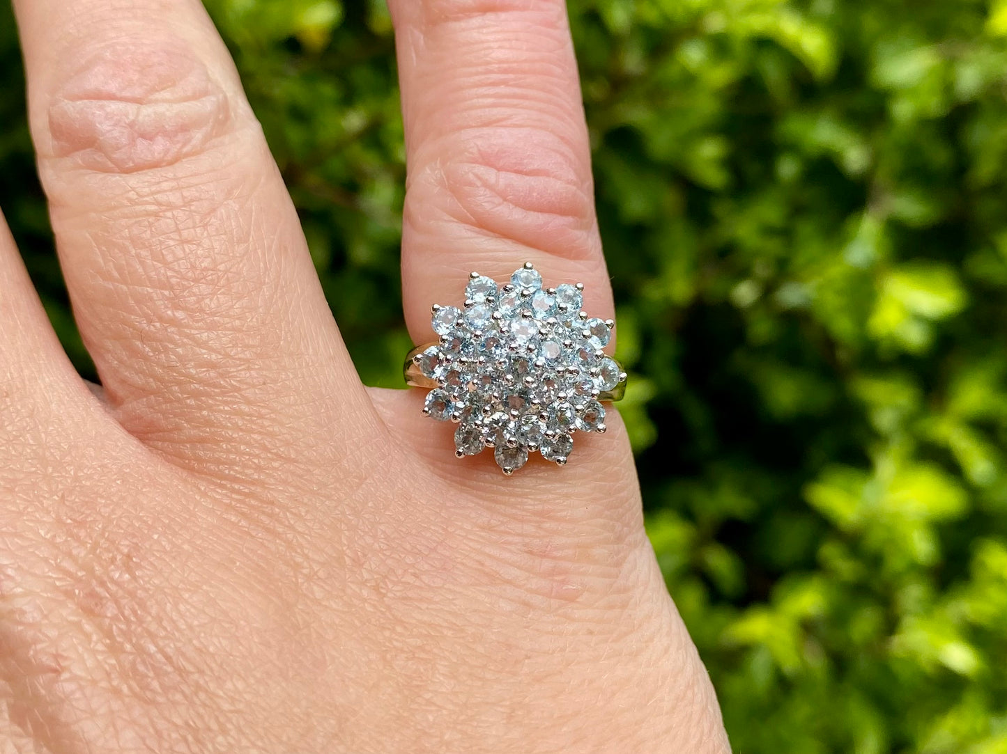 9ct Gold Aquamarine Cluster Ring