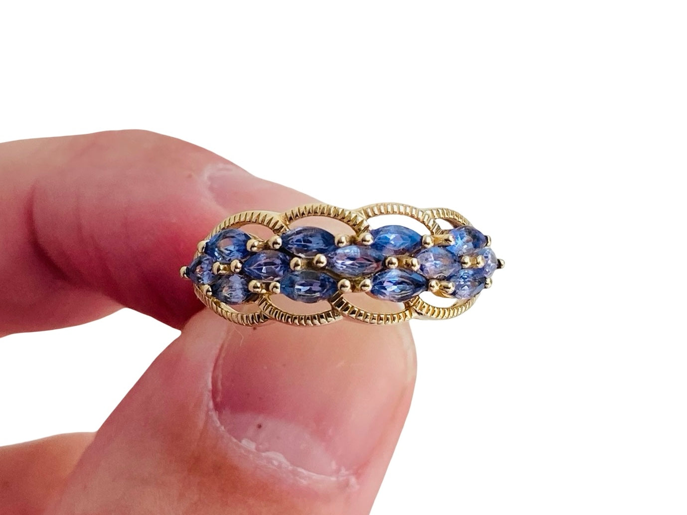 9ct Gold Tanzanite Ring