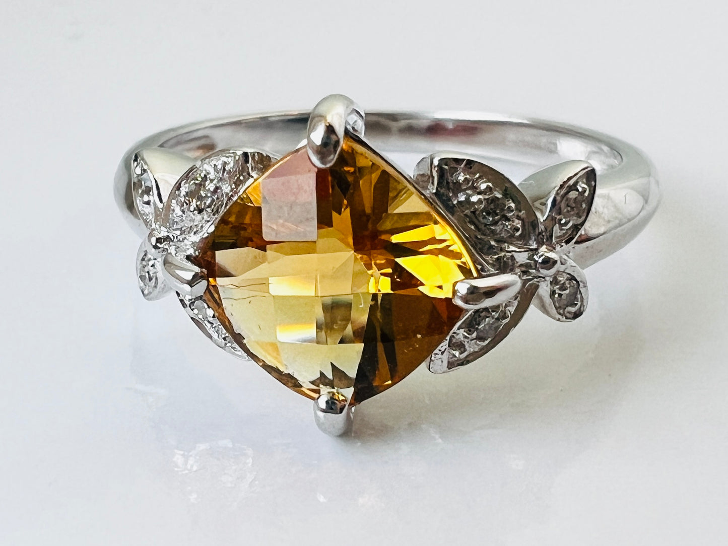 9ct Gold Citrine & Diamond Ring
