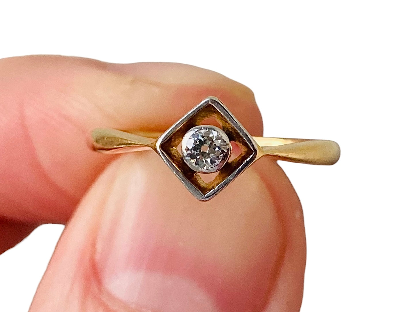 Antique 18ct Gold Diamond Ring