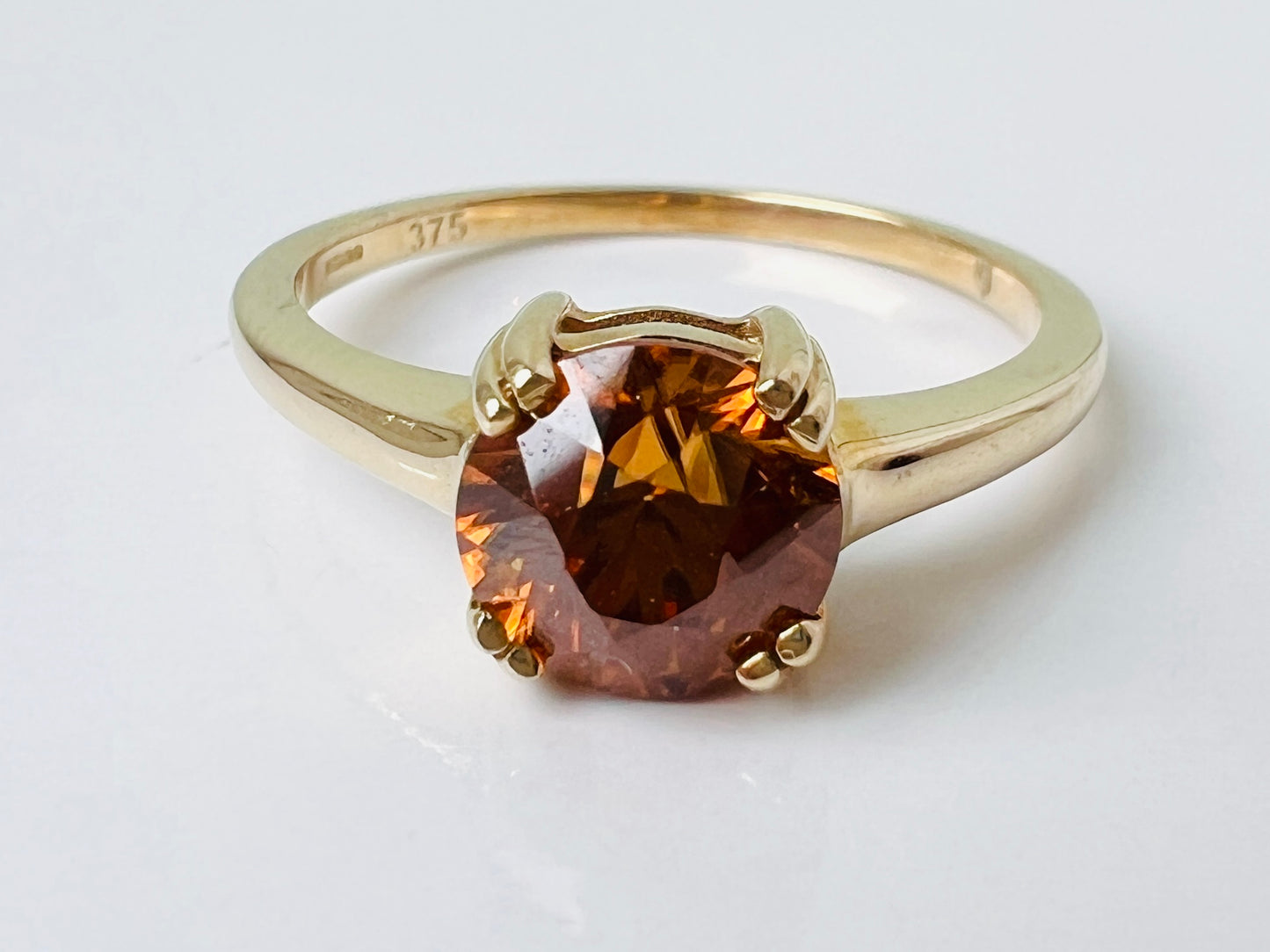 9ct Gold Orange Topaz Ring
