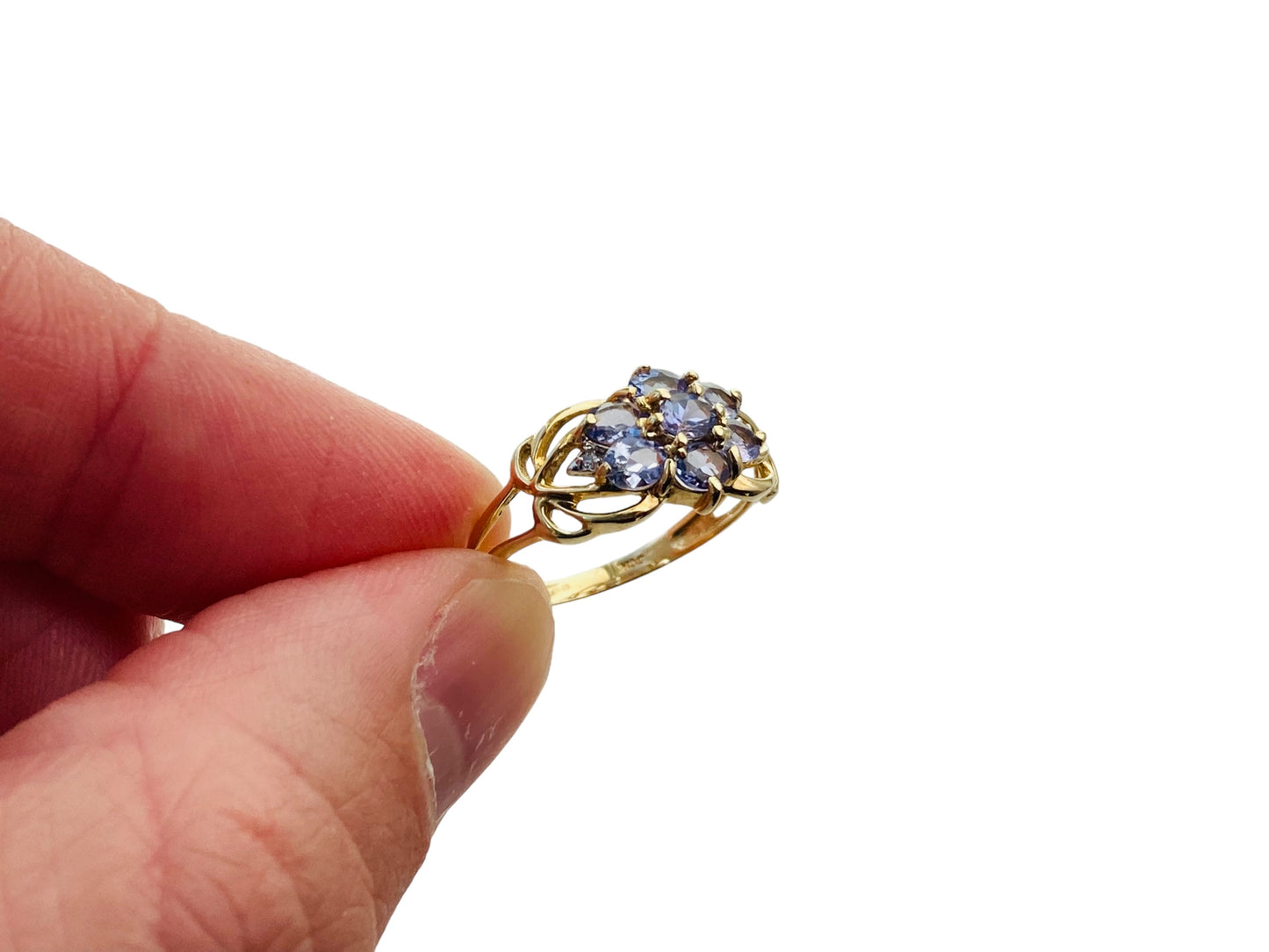 9ct Gold Tanzanite & Diamond Ring